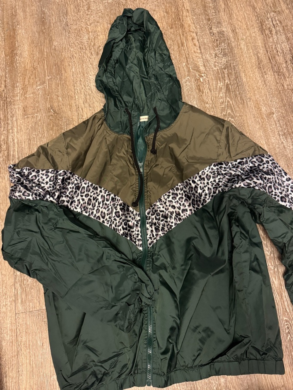 Olive & Forest Green Leopard-Trim Hooded lightweight Jacket